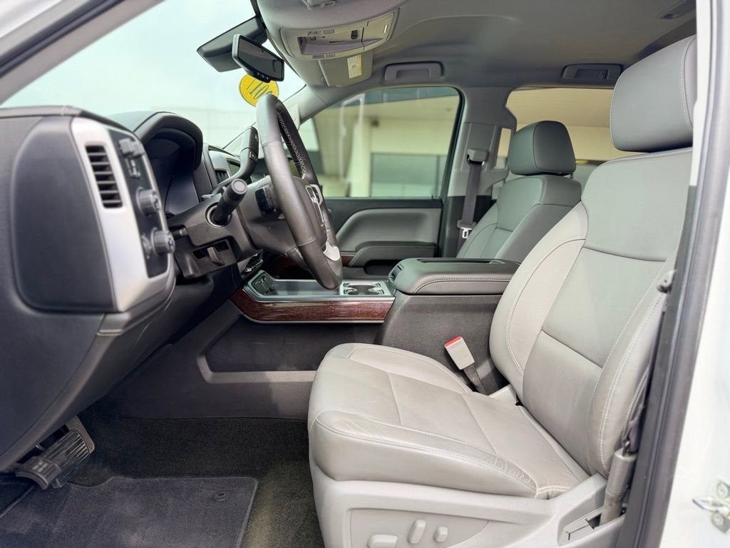 2017 GMC Sierra 1500 SLT