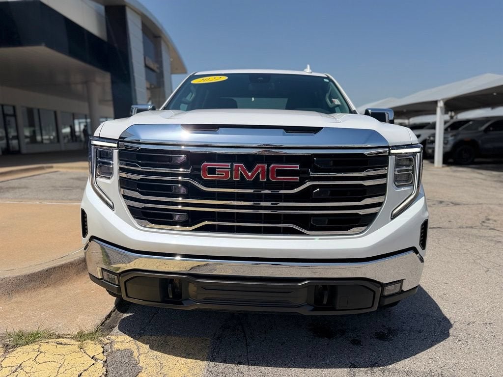 2022 GMC Sierra 1500 SLT