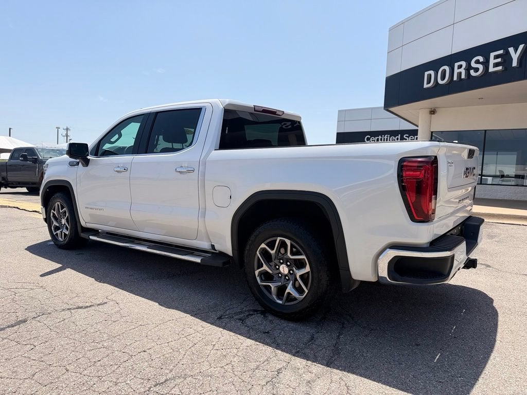 2022 GMC Sierra 1500 SLT