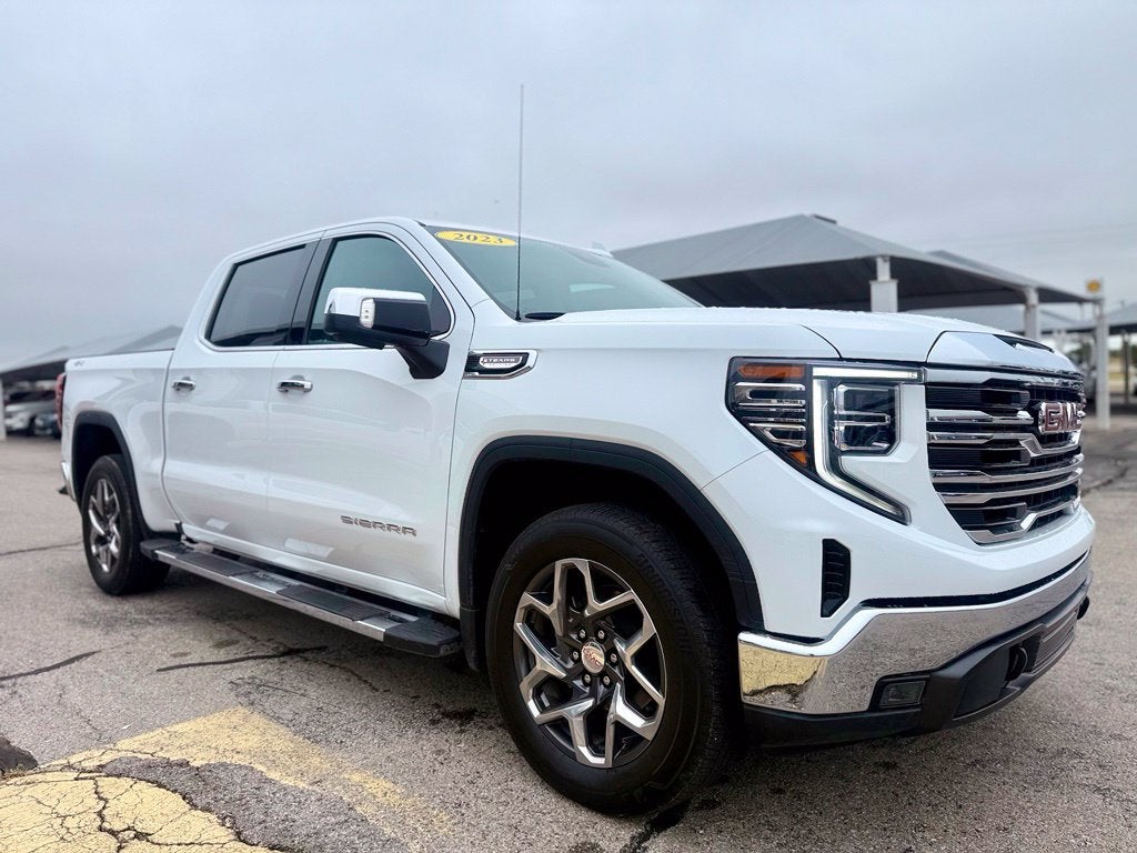 2023 GMC Sierra 1500 SLT