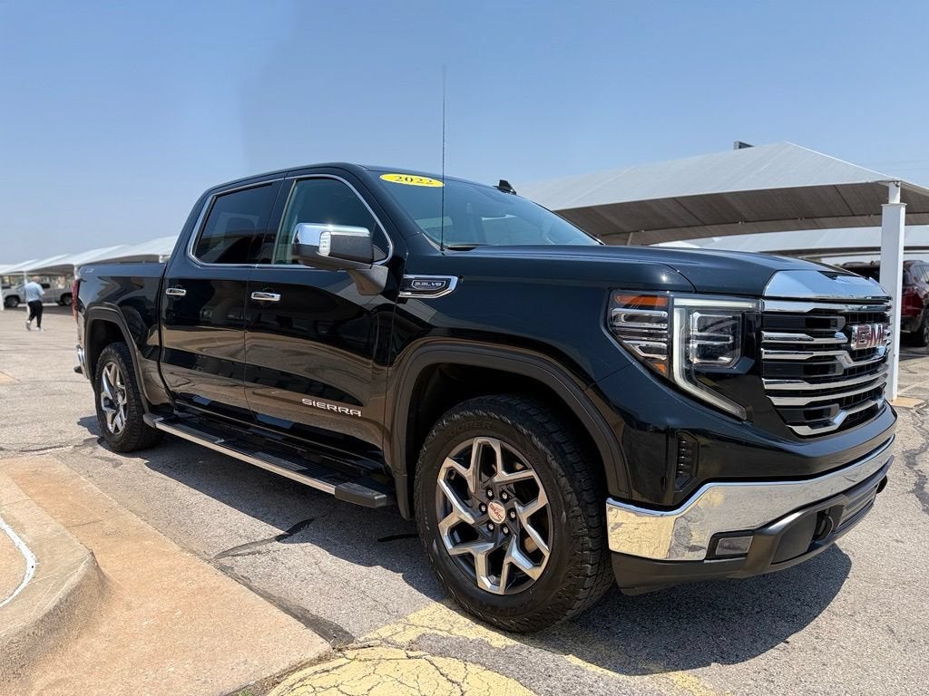 2022 GMC Sierra 1500 SLT