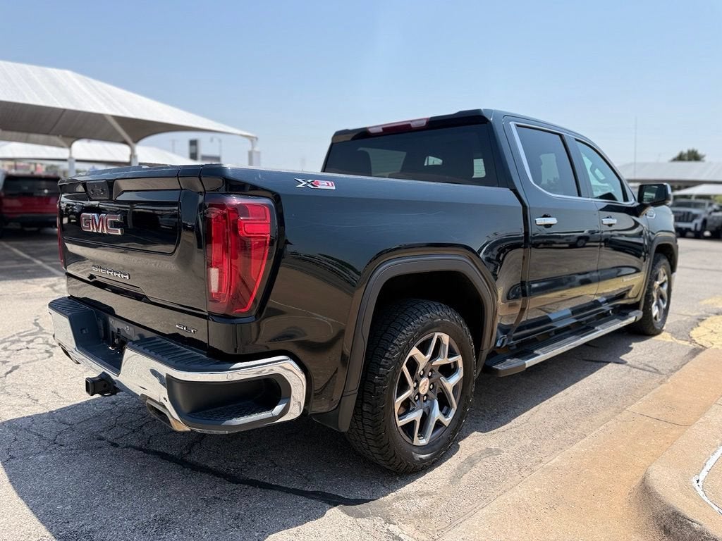 2022 GMC Sierra 1500 SLT