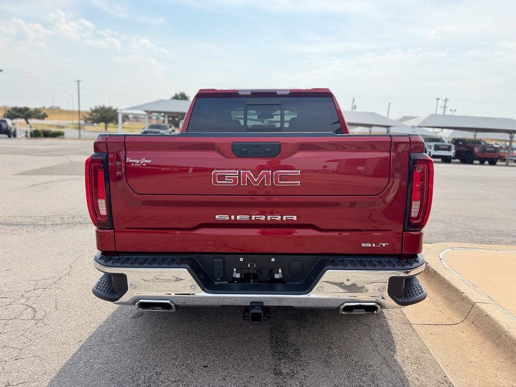 2024 GMC Sierra 1500 SLT