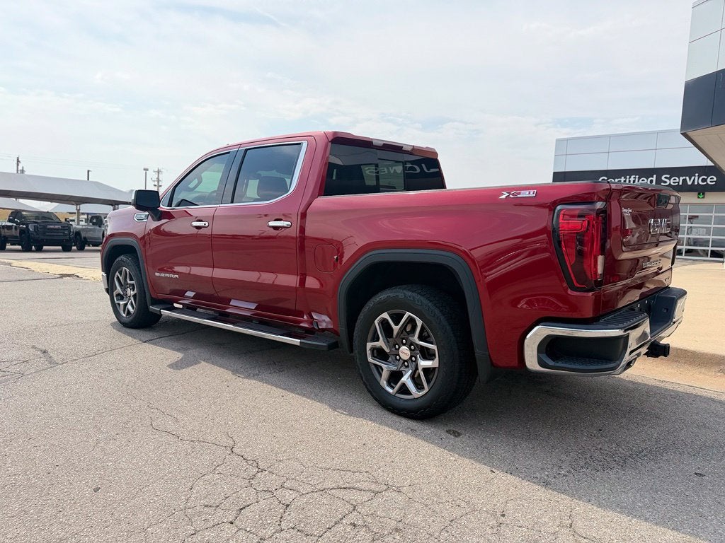 2024 GMC Sierra 1500 SLT
