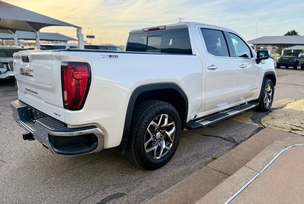 2022 GMC Sierra 1500 SLT