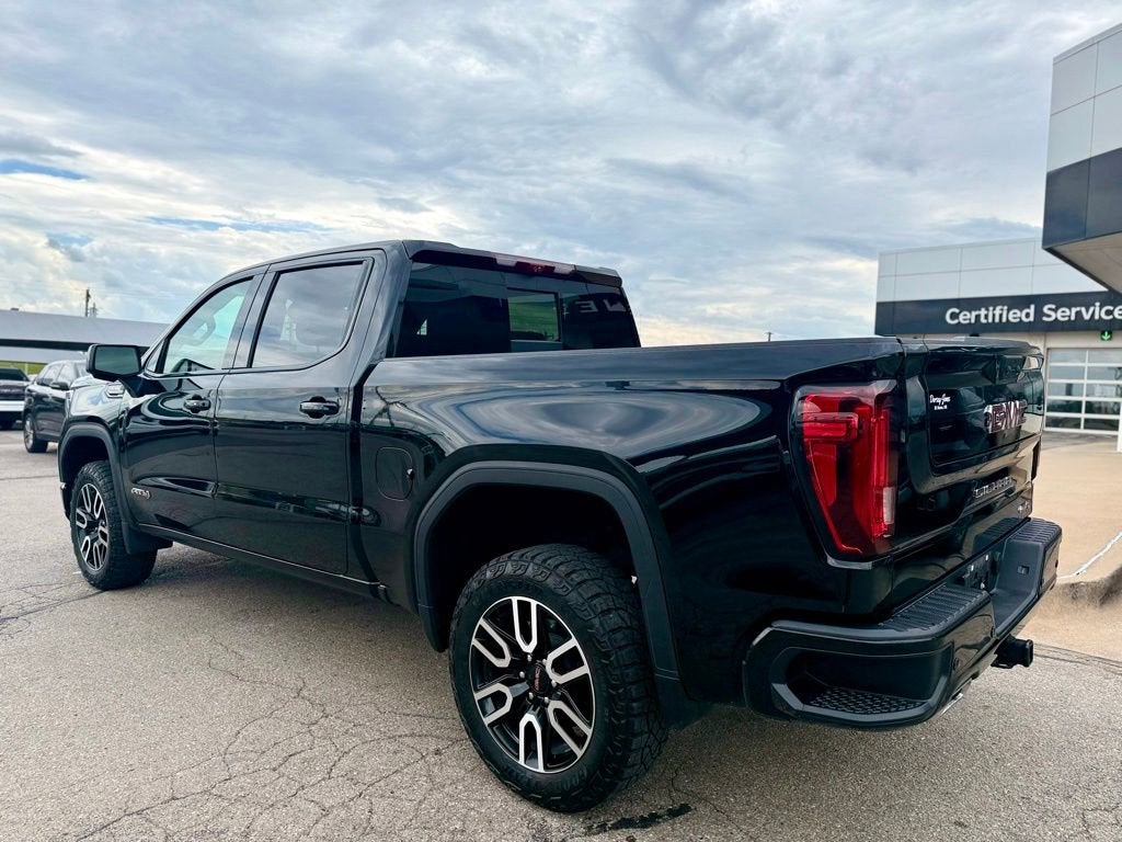 2024 GMC Sierra 1500 AT4