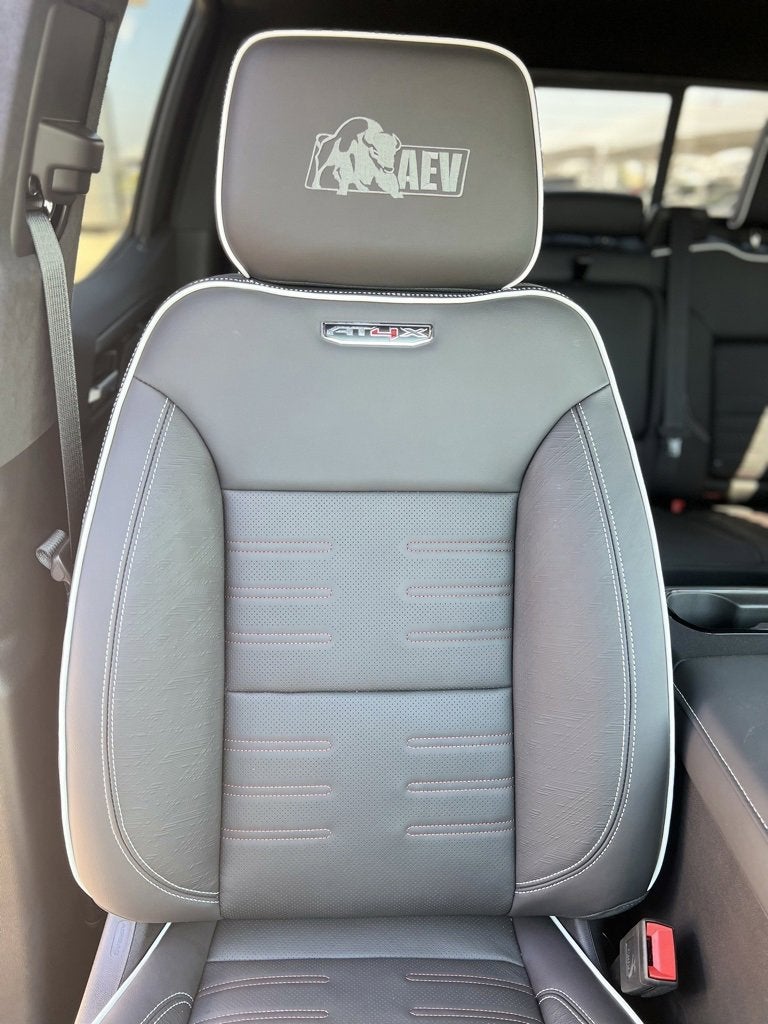 2023 GMC Sierra 1500 AT4X