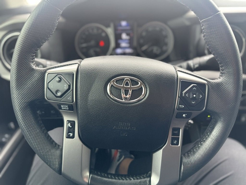 2022 Toyota Tacoma 4WD SR