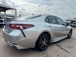 2022 Toyota Camry Hybrid SE