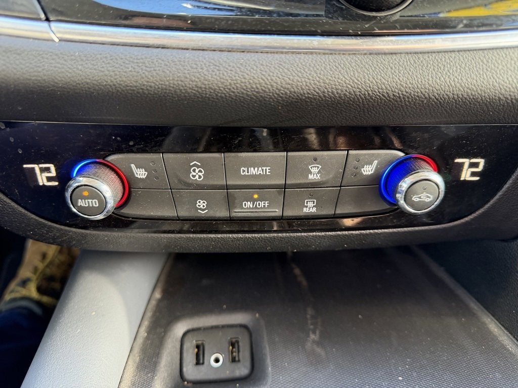 2018 Buick Enclave Essence