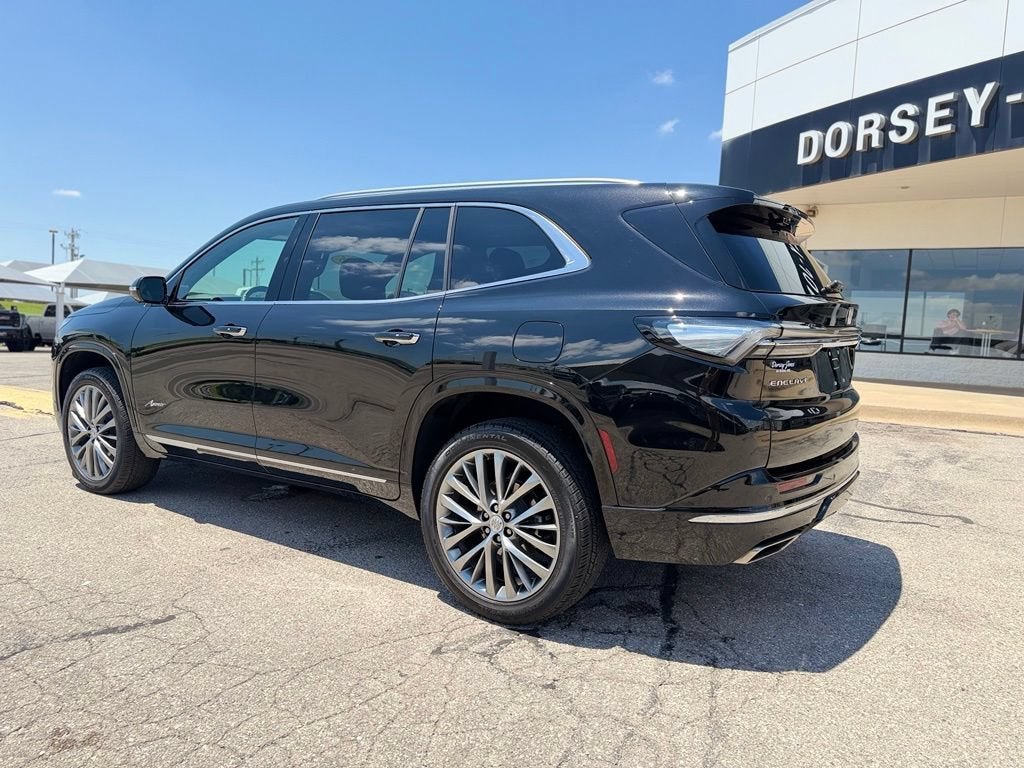2025 Buick Enclave Avenir