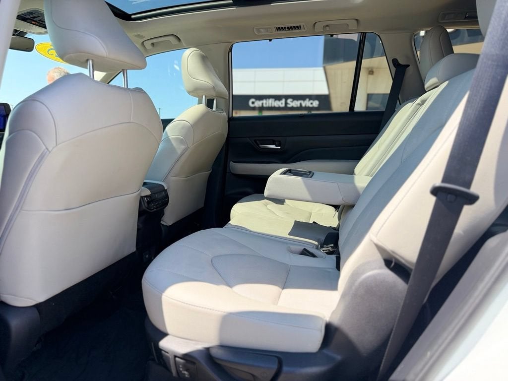 2025 Toyota Grand Highlander XLE