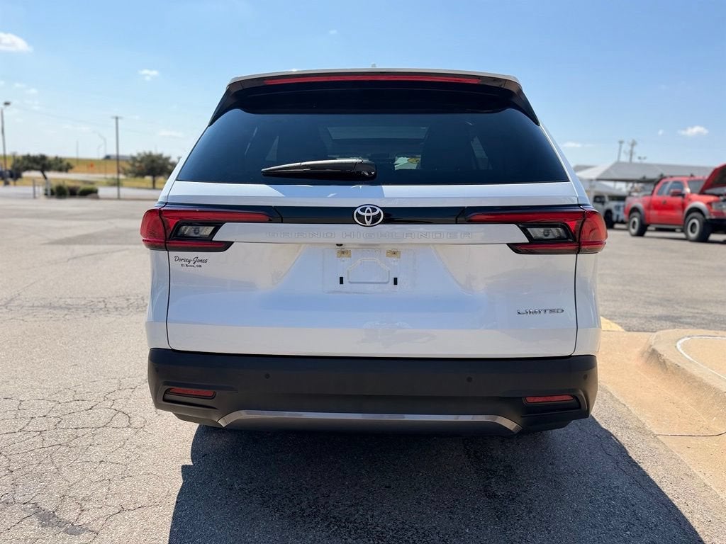 2025 Toyota Grand Highlander XLE