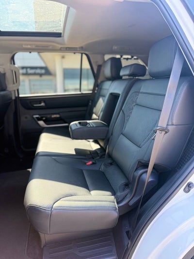 2024 Toyota Sequoia SR5