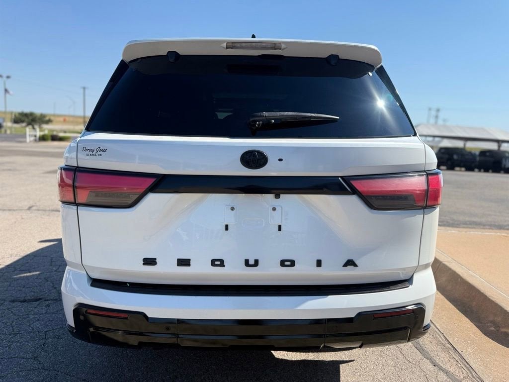 2024 Toyota Sequoia SR5
