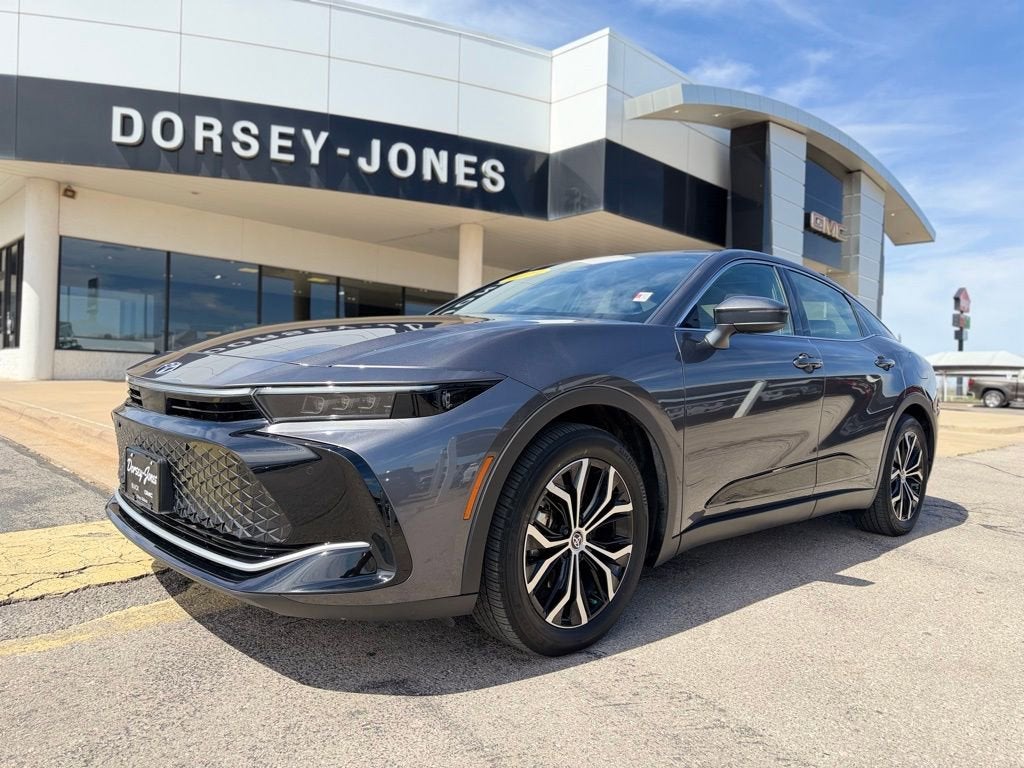 2023 Toyota Crown XLE