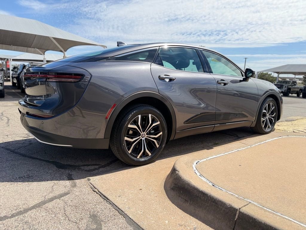 2023 Toyota Crown XLE