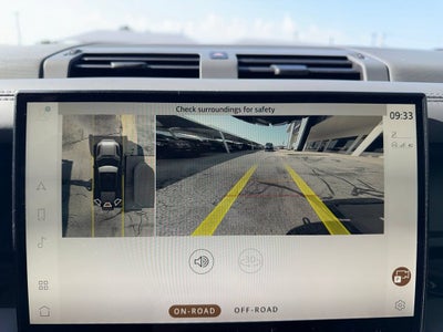 2023 Land Rover Defender X-Dynamic SE