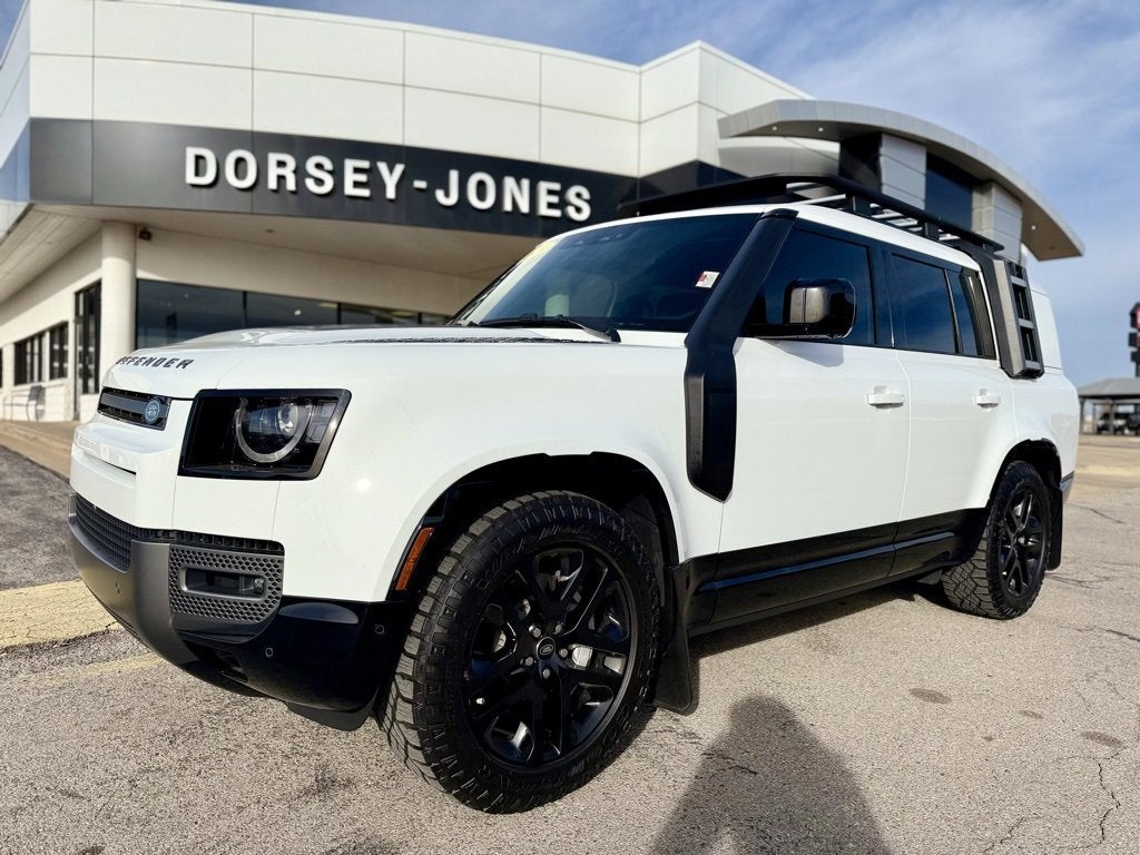 2024 Land Rover Defender Outbound