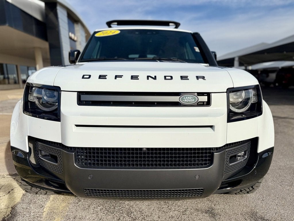 2024 Land Rover Defender Outbound