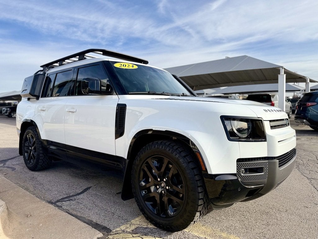 2024 Land Rover Defender Outbound