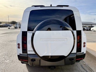 2024 Land Rover Defender Outbound