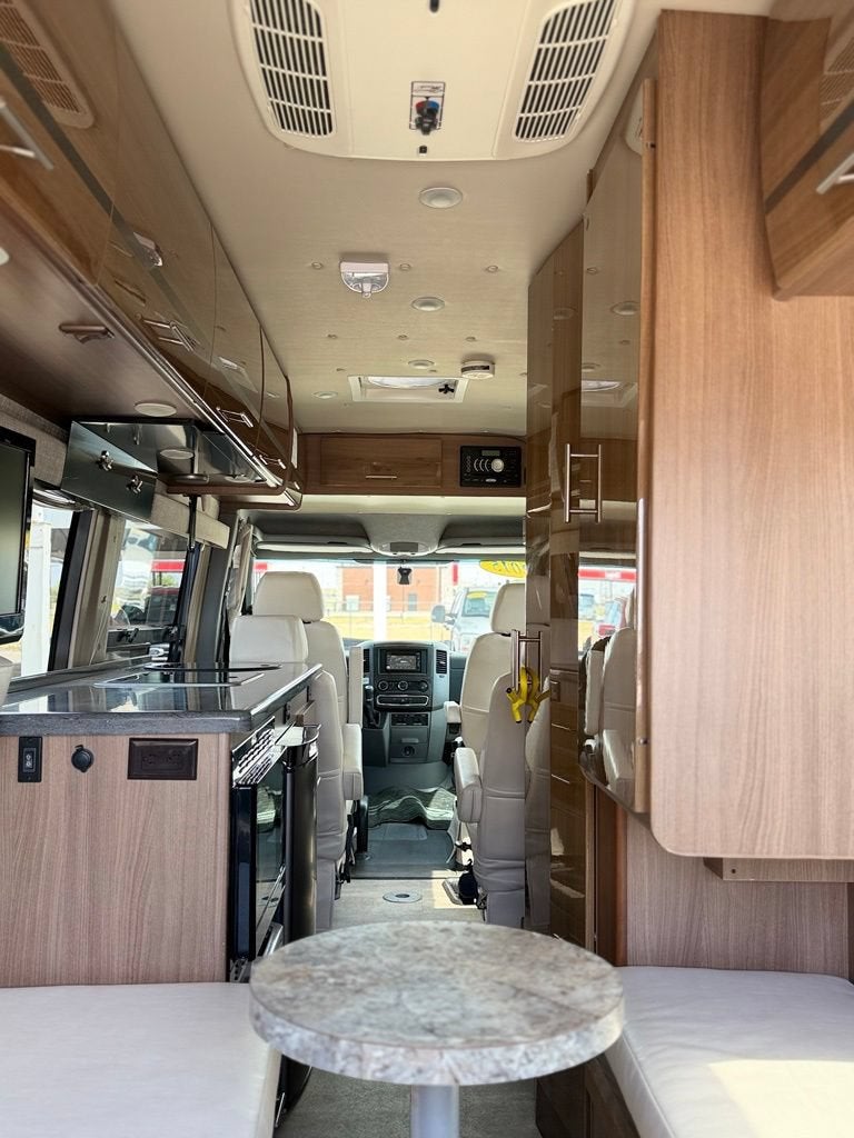 2015 Mercedes-Benz Sprinter Chassis-Cabs 2WD REG CAB 170"