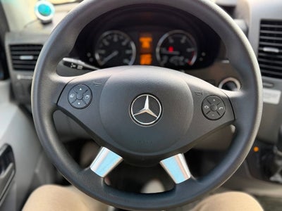 2015 Mercedes-Benz Sprinter Chassis-Cabs 2WD REG CAB 170"